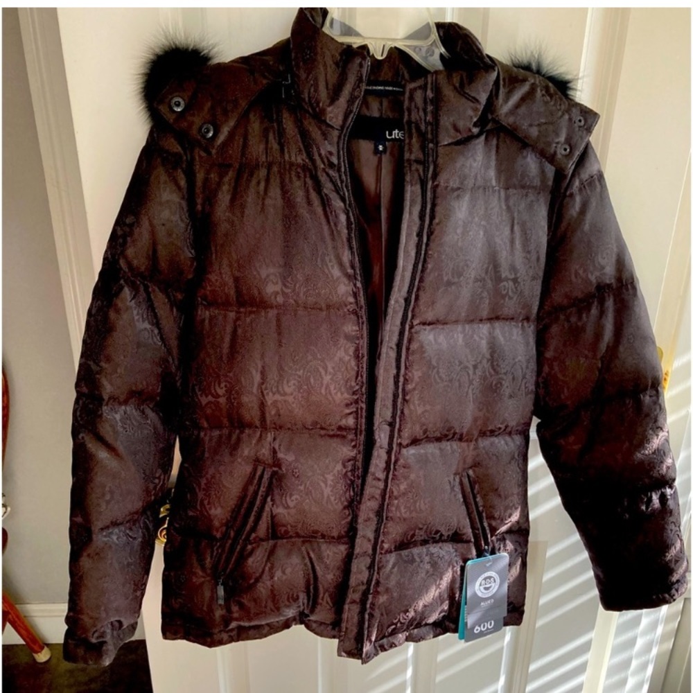 NWT 🌟 Sz. Medium Utex down town on town Paisley Parka